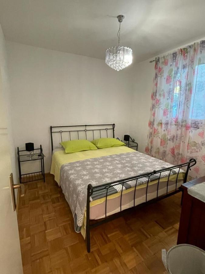 Apartments Antonija Punta Skala Next To Falkensteiner Resort Petrčane Zewnętrze zdjęcie