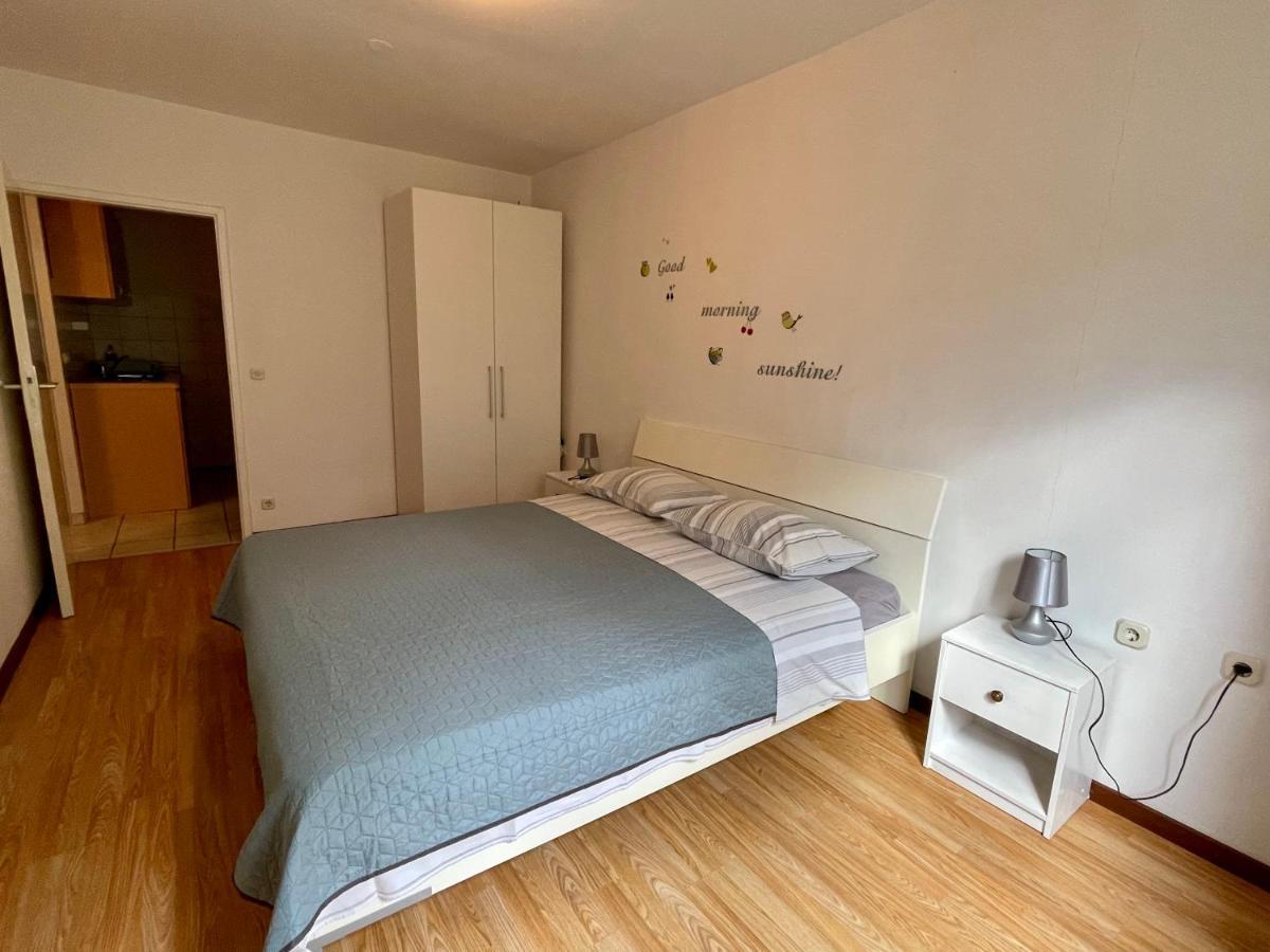 Apartments Antonija Punta Skala Next To Falkensteiner Resort Petrčane Zewnętrze zdjęcie