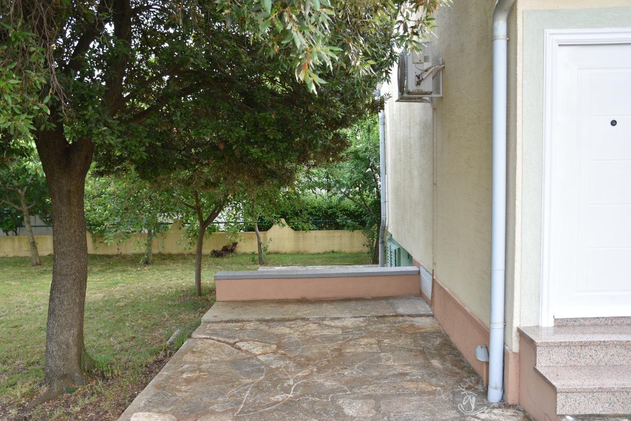 Apartments Antonija Punta Skala Next To Falkensteiner Resort Petrčane Zewnętrze zdjęcie