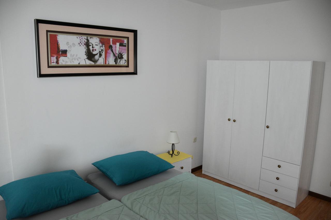Apartments Antonija Punta Skala Next To Falkensteiner Resort Petrčane Zewnętrze zdjęcie