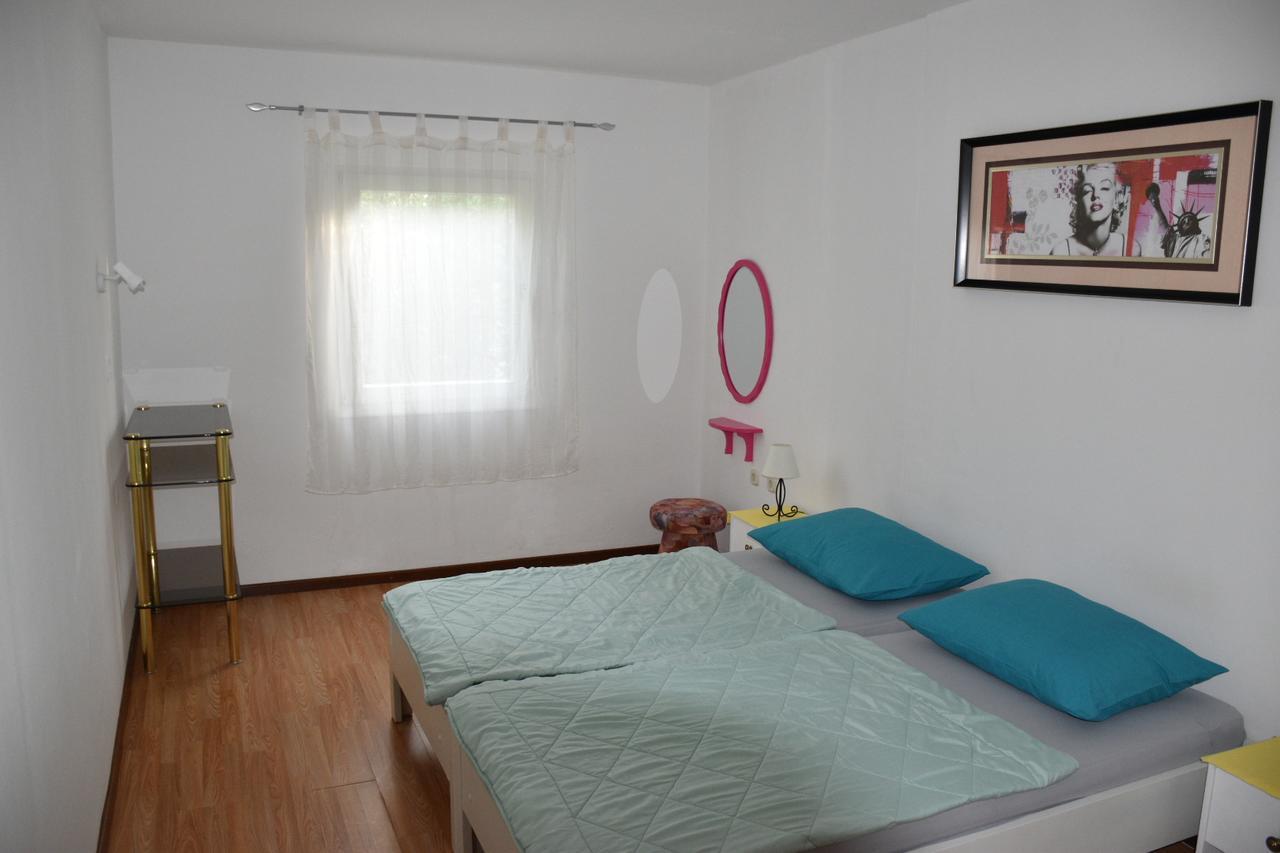 Apartments Antonija Punta Skala Next To Falkensteiner Resort Petrčane Zewnętrze zdjęcie